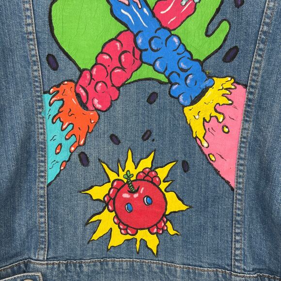 Levi’s OOAK Hand Painted Trucker Jean Jacket Womens Medium Denim Cherry Bomb - Picture 3 of 13
